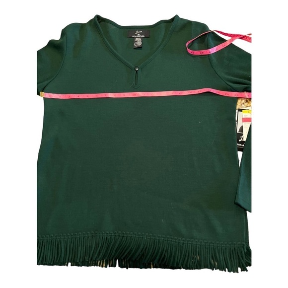 Nina Leonard hunter green, fringe bottom sweater size M, new with tags - Picture 4 of 6